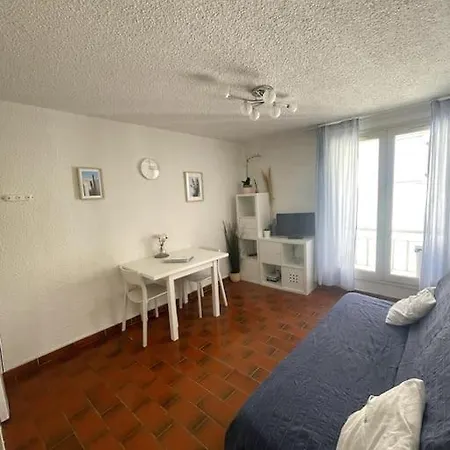 Au Coeur De Apartment